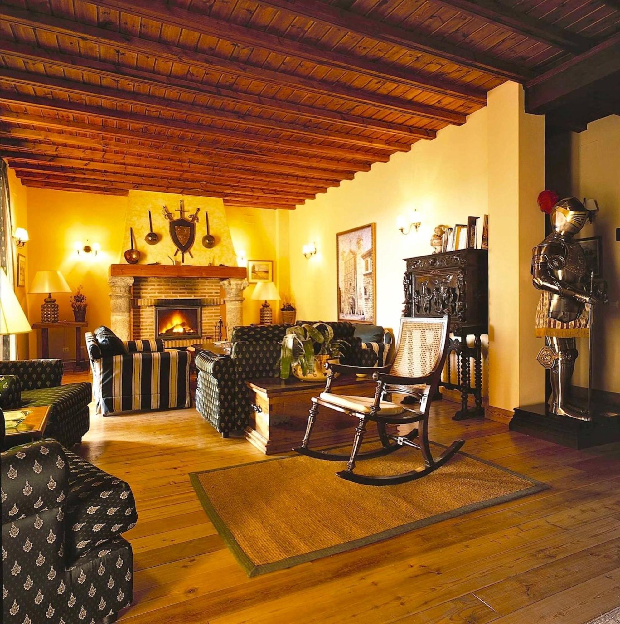 Posada Real Del Pinar Pozal de Gallinas Exteriör bild