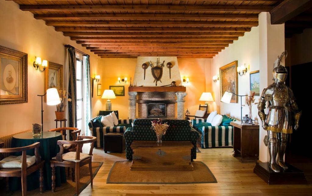 Posada Real Del Pinar Pozal de Gallinas Exteriör bild